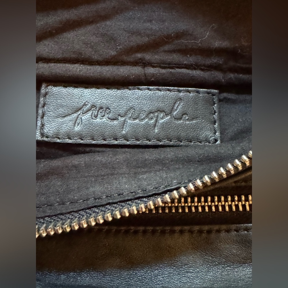 Free People calf skin leather Black Leather belt Bag silver hardware - Picture 5 of 8